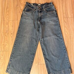 Wide-Leg Denim Levi’s Jeans